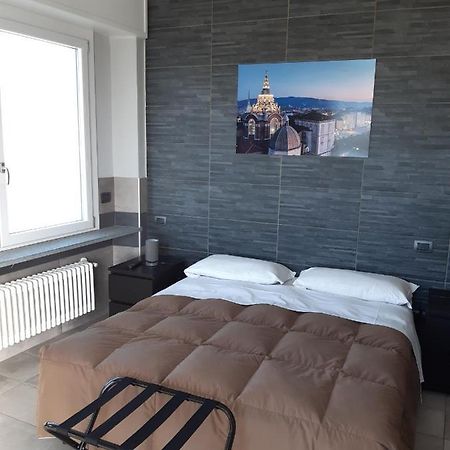 La Montrucca Camere Caselle Torinese Bagian luar foto