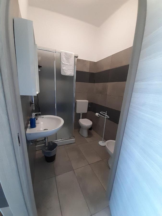 La Montrucca Camere Caselle Torinese Bagian luar foto