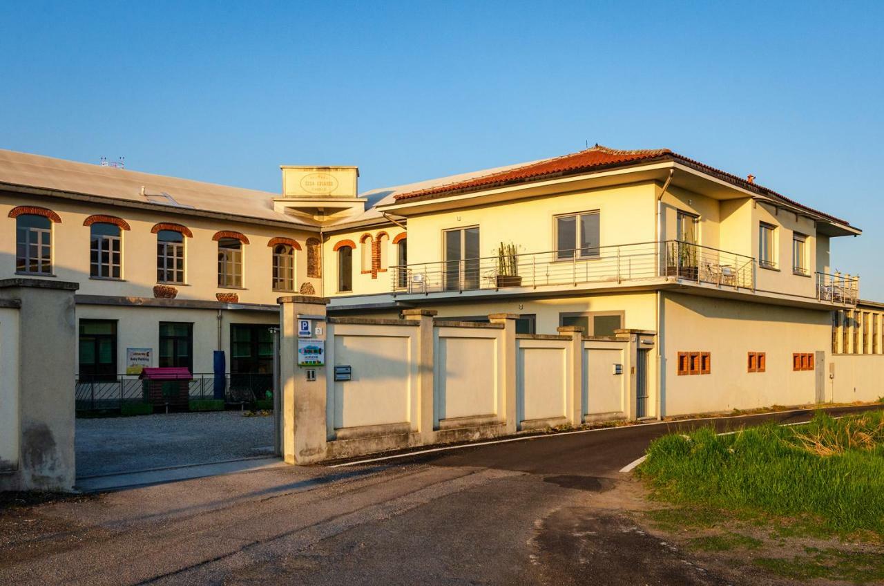 La Montrucca Camere Caselle Torinese Bagian luar foto