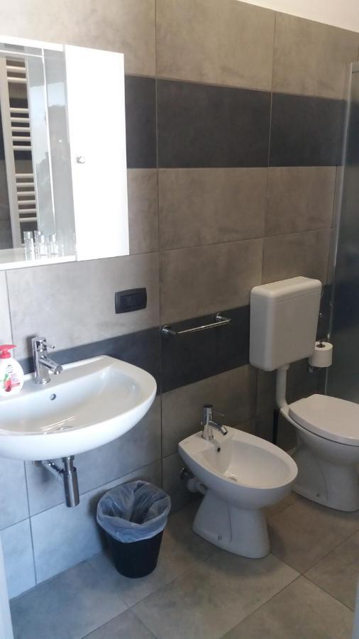 La Montrucca Camere Caselle Torinese Bagian luar foto